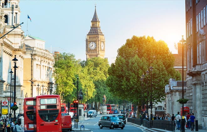 London image - Big Ben in background