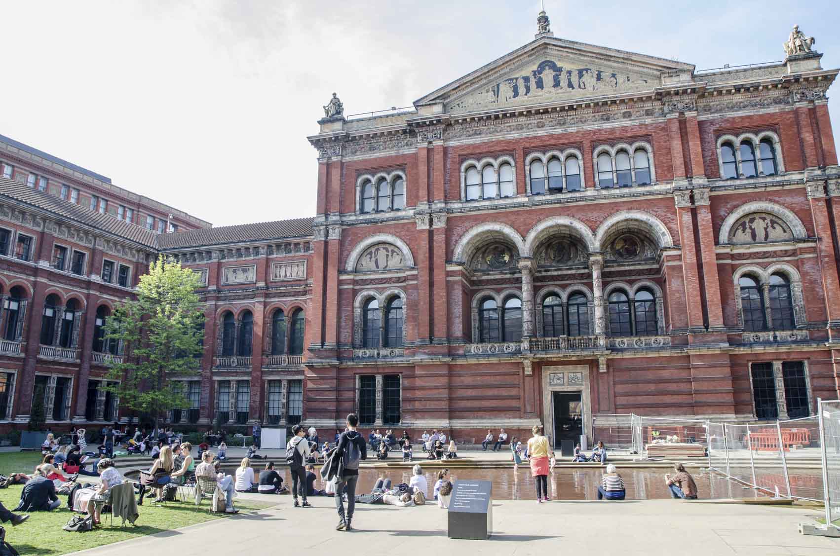 Victoria and Albert Museum