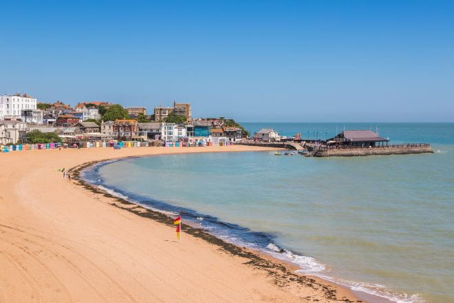 A sunny Viking Bay in Broadstairs