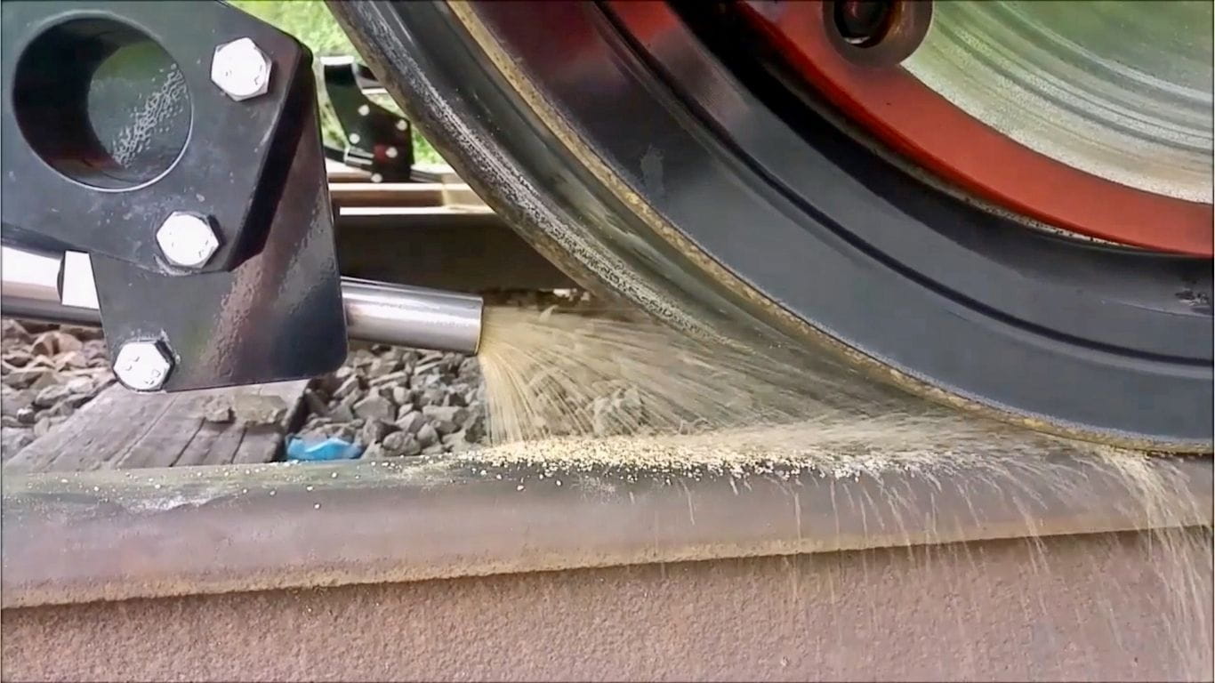 Sanding track