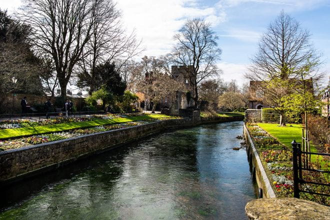 a river flowing through the countryside